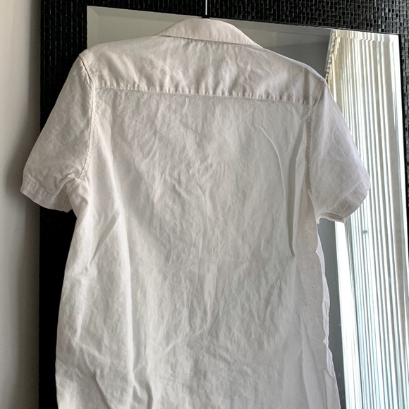 Basic White Button Down Short Sleeve Shirt - Picture 2 of 3